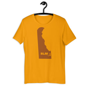 BLM 50 States / Delaware Short-Sleeve Unisex T-Shirt (Gold)